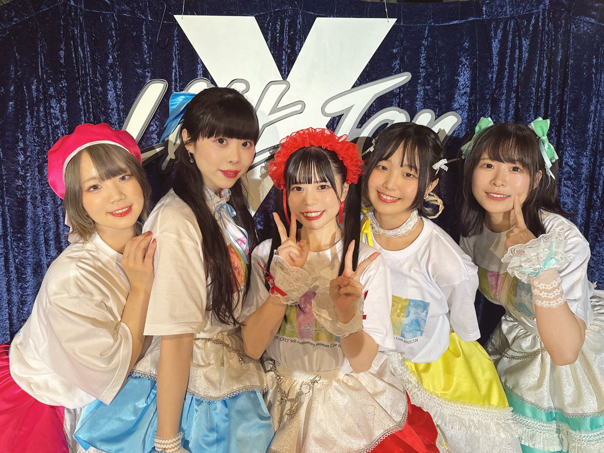 Summer_R_info's tweet image. 「SUMMER ROCKET 9周年記念ワンマン
I saw the light  アフターパーティ」@新高円寺LOFT X ありがとうございました🚀🌟
伊吹咲希が制作した振り返り動画を見ながらワンマンの裏話や、SUMMER ROCKETに関する初出しの話をしました‼️

これからも一緒にリフトオフしていきましょう🚀💨

#サマロケ
