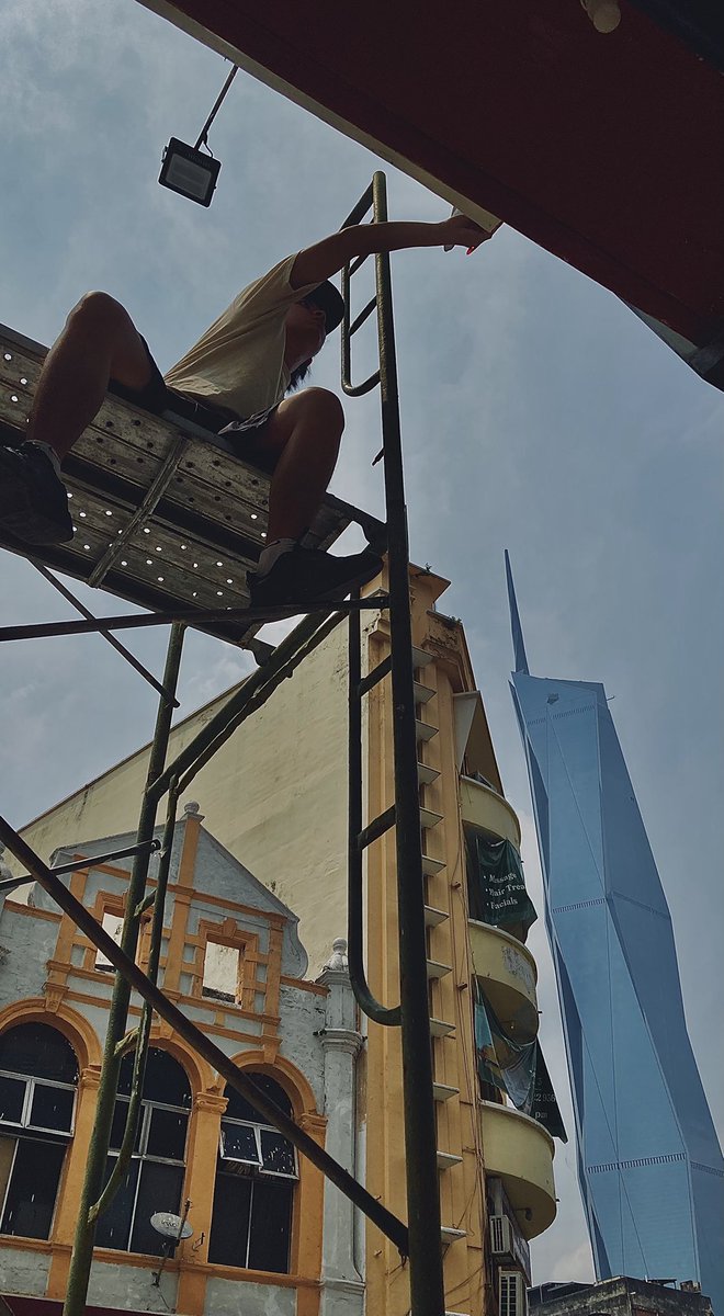 TheInfamousTuan's tweet image. Working in Petaling Street