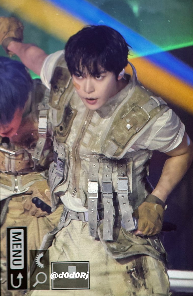 d0d0Rj's tweet image. 250726 썸머가요대전

#도영 #doyoung #nct127 #nct