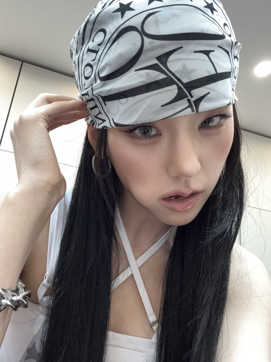 yjbubble's tweet image. [250726] 9:46PM KST