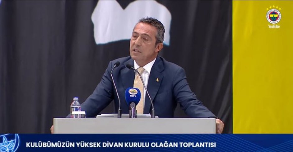 lavinyaa06's tweet image. Ali Koç’un tekrar Fenerbahçe Başkan adayı olmasını ister misiniz ?
A- EVET
B- HAYIR