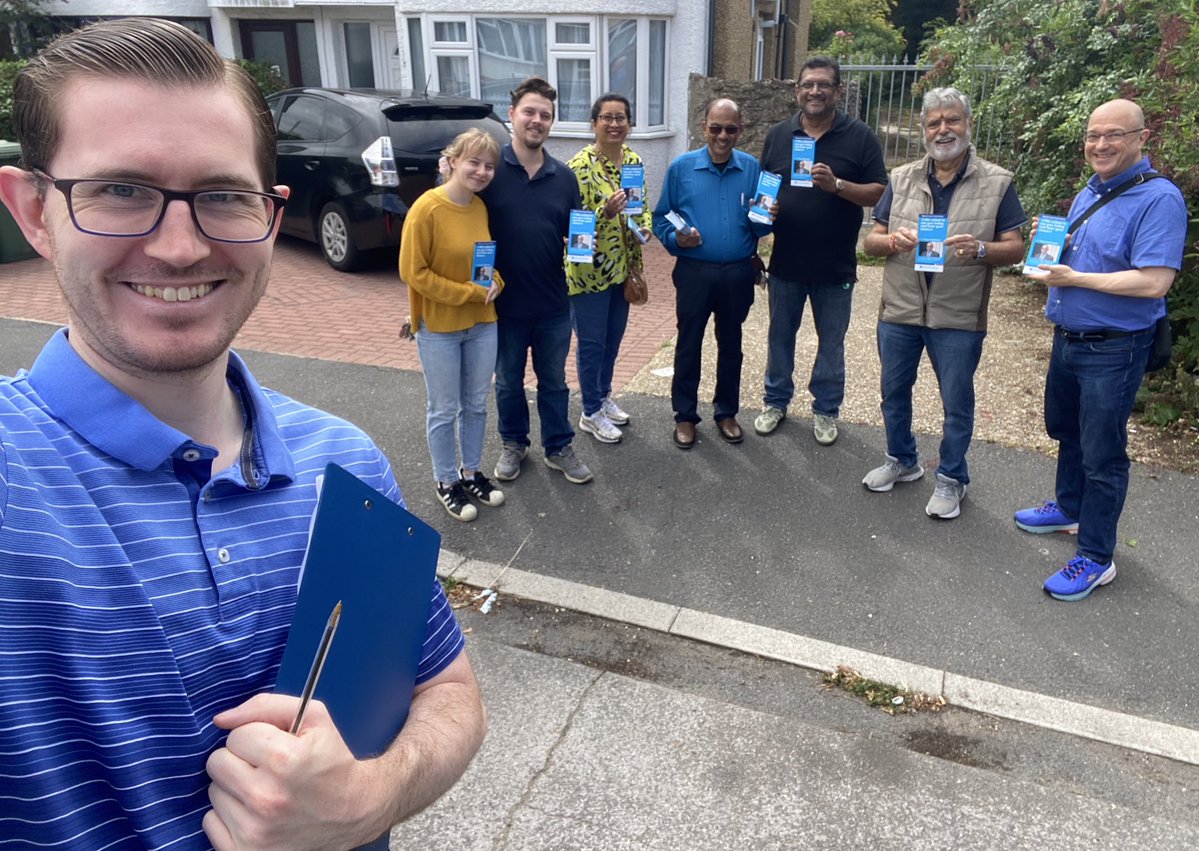 Rayners Lane Conservatives (@raynerslane_hw) on Twitter photo Our local Councillor <a href="/IdaikkadarThaya/">Thaya Idaikkadar</a> and the <a href="/Conservatives/">Conservatives</a> team out in #RaynersLane ward today. Our local Councillor <a href="/IdaikkadarThaya/">Thaya Idaikkadar</a> and the <a href="/Conservatives/">Conservatives</a> team out in #RaynersLane ward today.