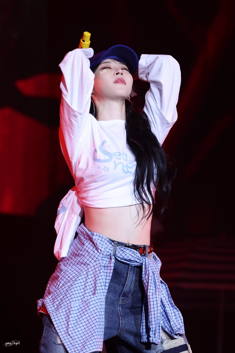 yong_byori's tweet image. 250726 Moon Byul Fan Concert [sea;nema] In Kaohsiung - Encore

OMG🫠🫠🫠🫠🫠🫠🫠🫠

#마마무 #문별 #문별이 #MAMAMOO #MoonByul #ムンビョル