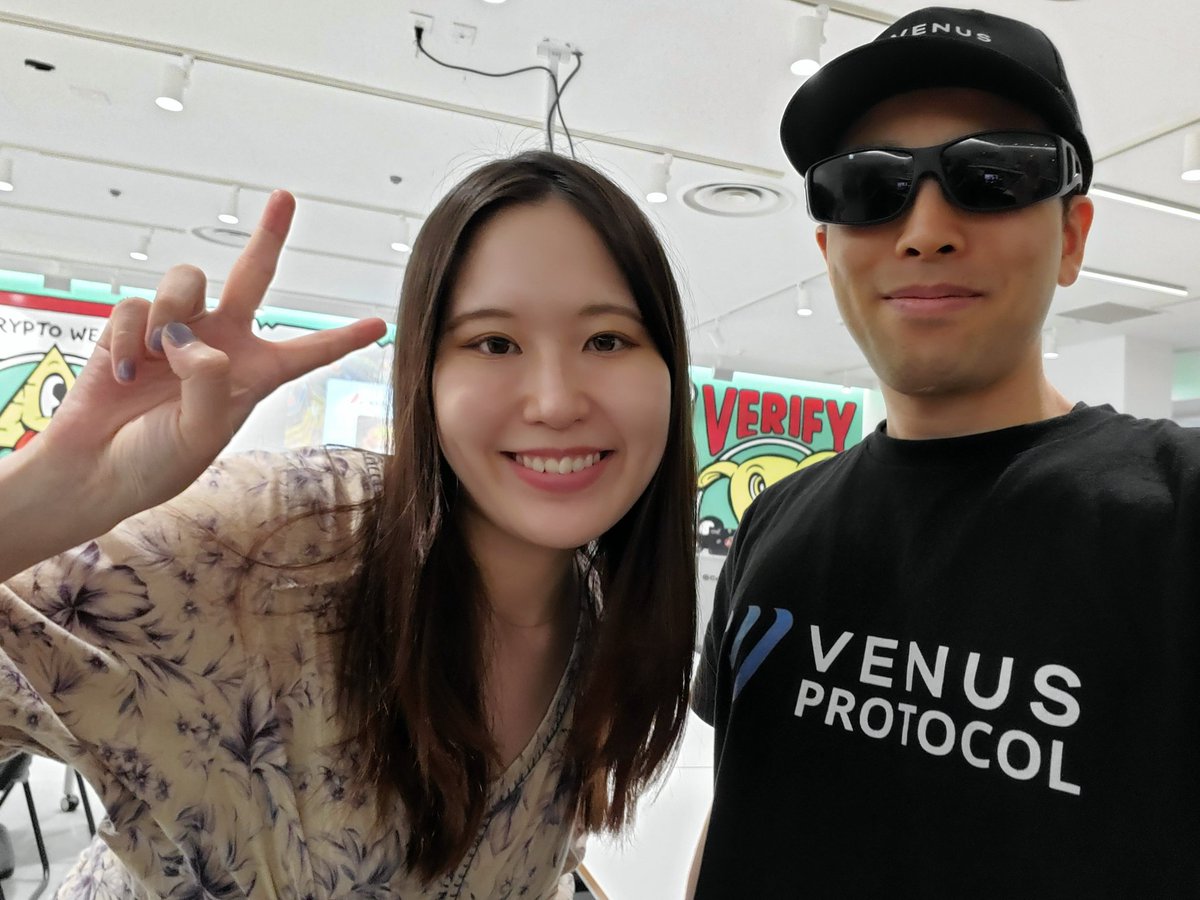 masaqv's tweet image. Avalancheさん @avalanchejp のグルメナイトに参加!
ロイさん達からここでしか聞けない日本チームのよもやまなど楽しかったです✍️
ローストビーフ大野さん @roastbeef_ohno のローストビーフ丼、おいしかったです🤤
Centrumさん @0xCentrum の渋谷会場も最後。ありがとうございました!