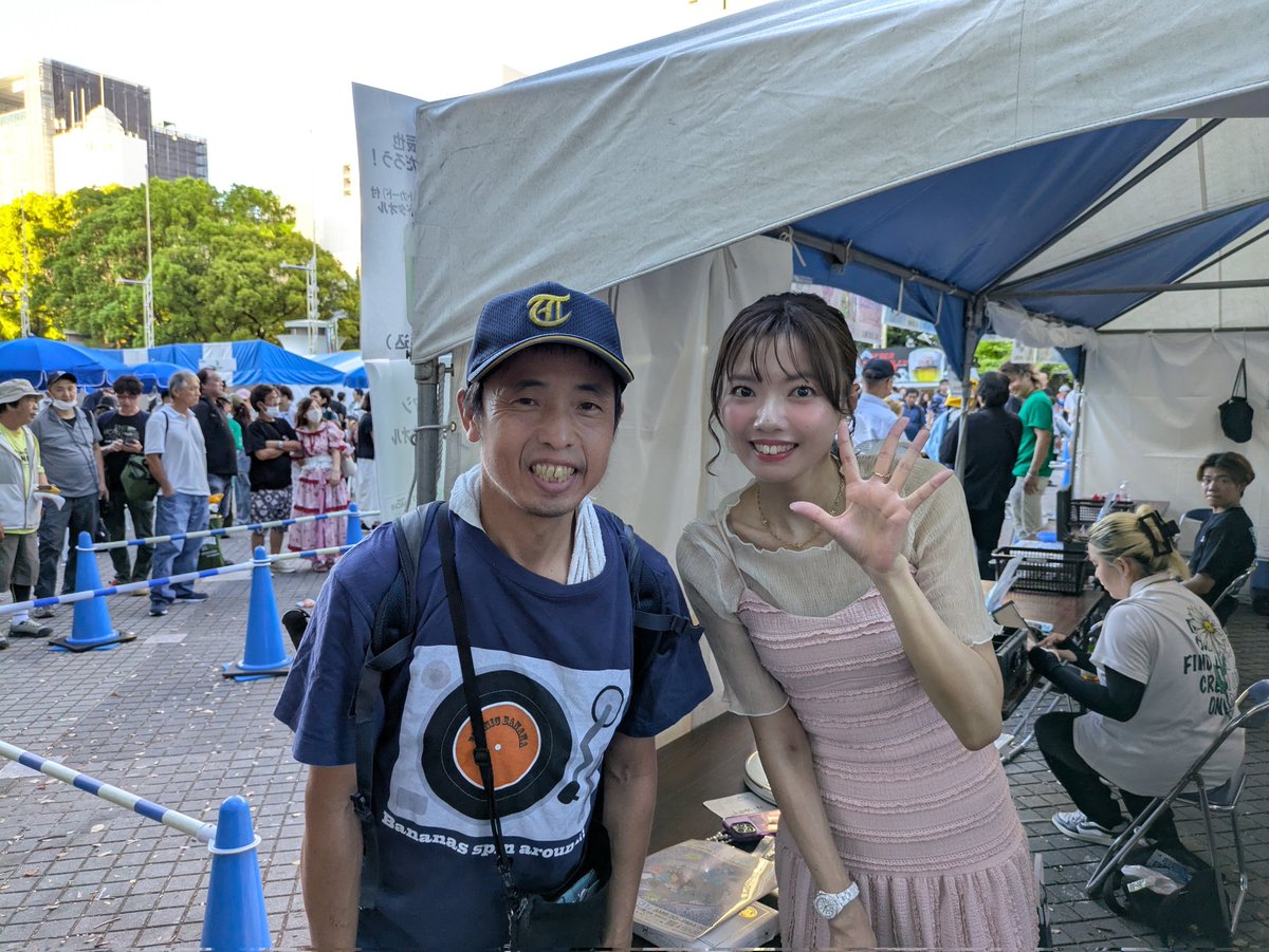 shunpachitokai's tweet image. CBCラジオ夏まつりにて、シュンパチーノ シュンパチーナまたの名をラジオネーム 炎の応援団長 CBCラジオのドラ魂キング カトリーナ全部全力のパーソナリティのカトリーナと夢のコラボレーションしました!#いっしょにカトリーナ #カトリーナの全部全力 #CBCラジオ夏まつり #ドラ魂キング
