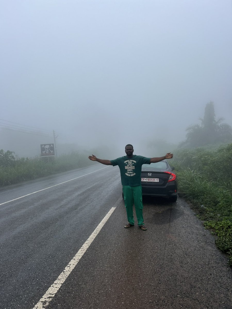 eka_themodel's tweet photo. This is Ghana 🇬🇭 Aburi in the Eastern Region of Ghana https://t.co/KSKsqkd1yI