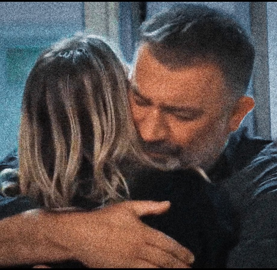 Şu sahnenin verdiği his…💫

#SelMes #ArkaSokaklar