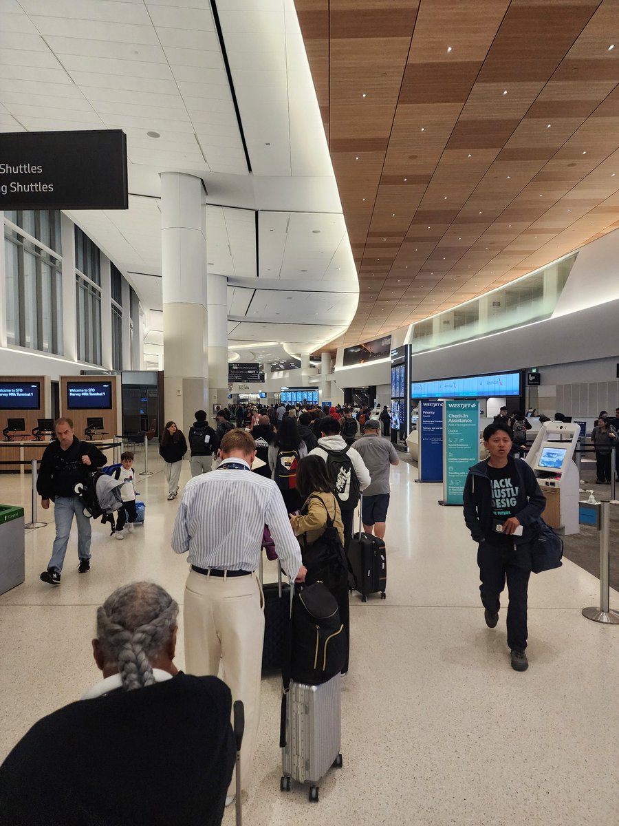 Nymo's tweet image. Me, months ago:
7 am flight? Yeah that should work
Me waking up at 3 am to prepare to leave:
Oh
Me at the airport to find a TSA line that rivals Christmas Day:
Oh...