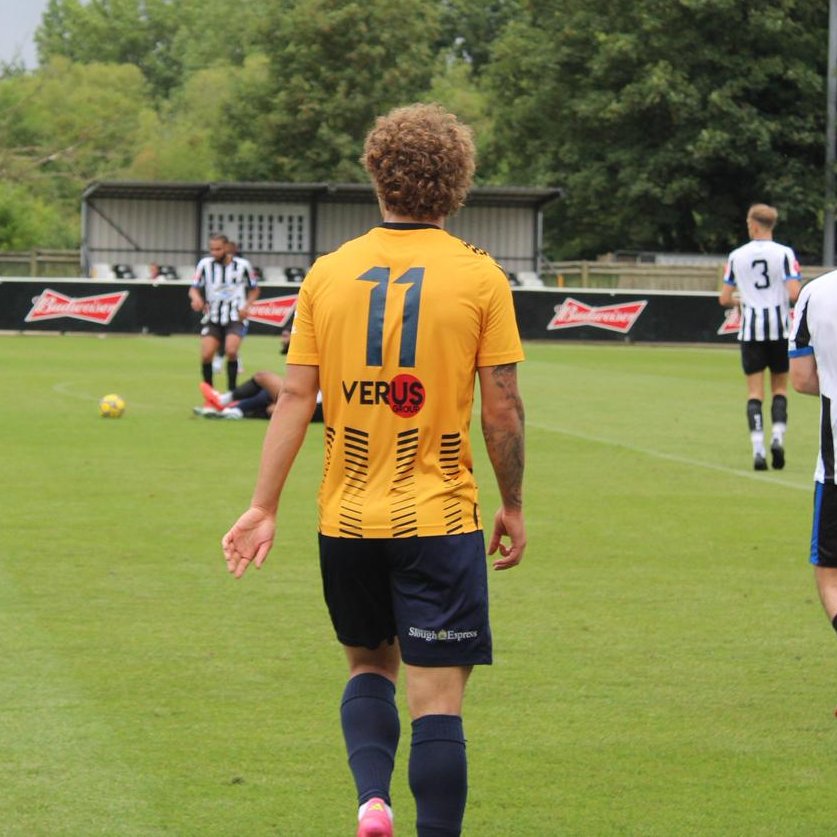 sloughtownfc's tweet image. A good 45 minutes for the Rebels.💪

#OneSlough