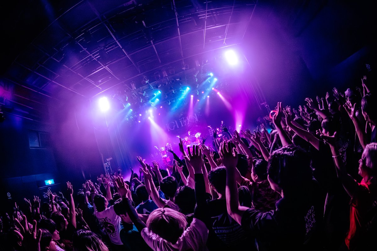 MAGMAZ_jp's tweet image. どうしようもない日があるから
クソみたいな日があるから
最高を感じられる

#MAGMAZ #BIGCAT