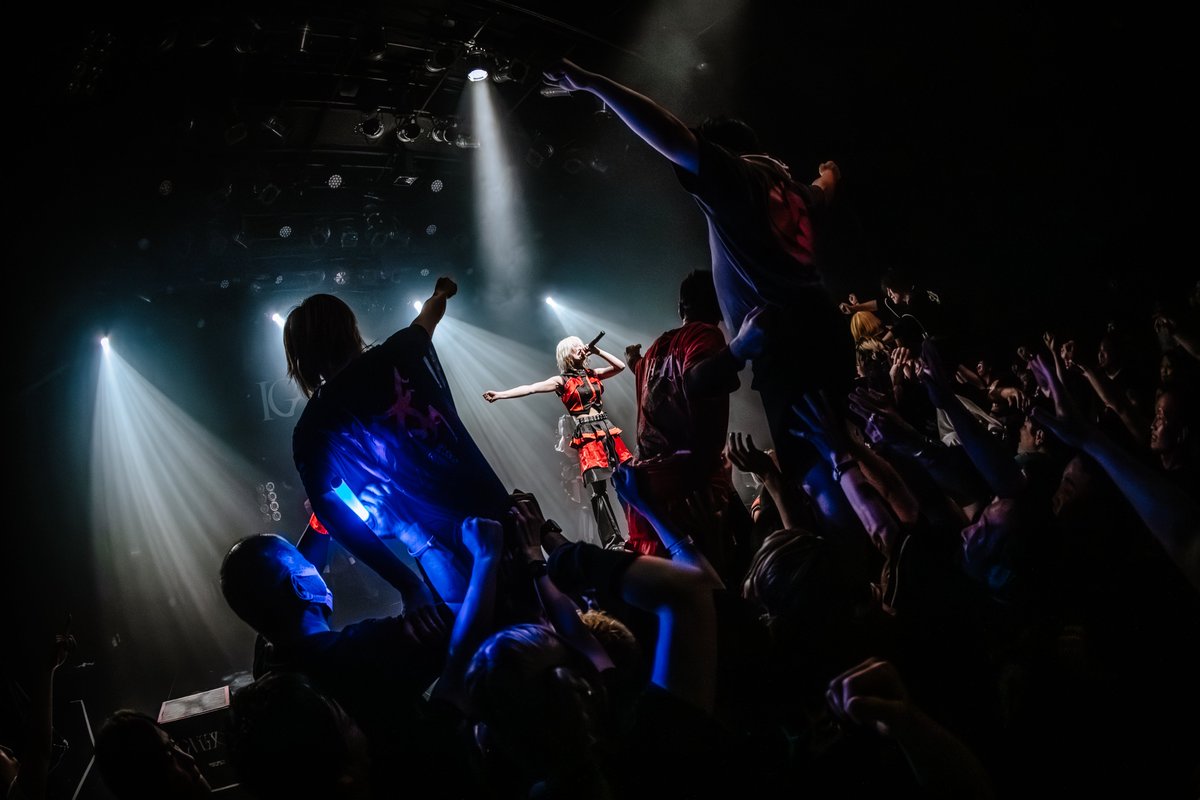 MAGMAZ_jp's tweet image. どうしようもない日があるから
クソみたいな日があるから
最高を感じられる

#MAGMAZ #BIGCAT