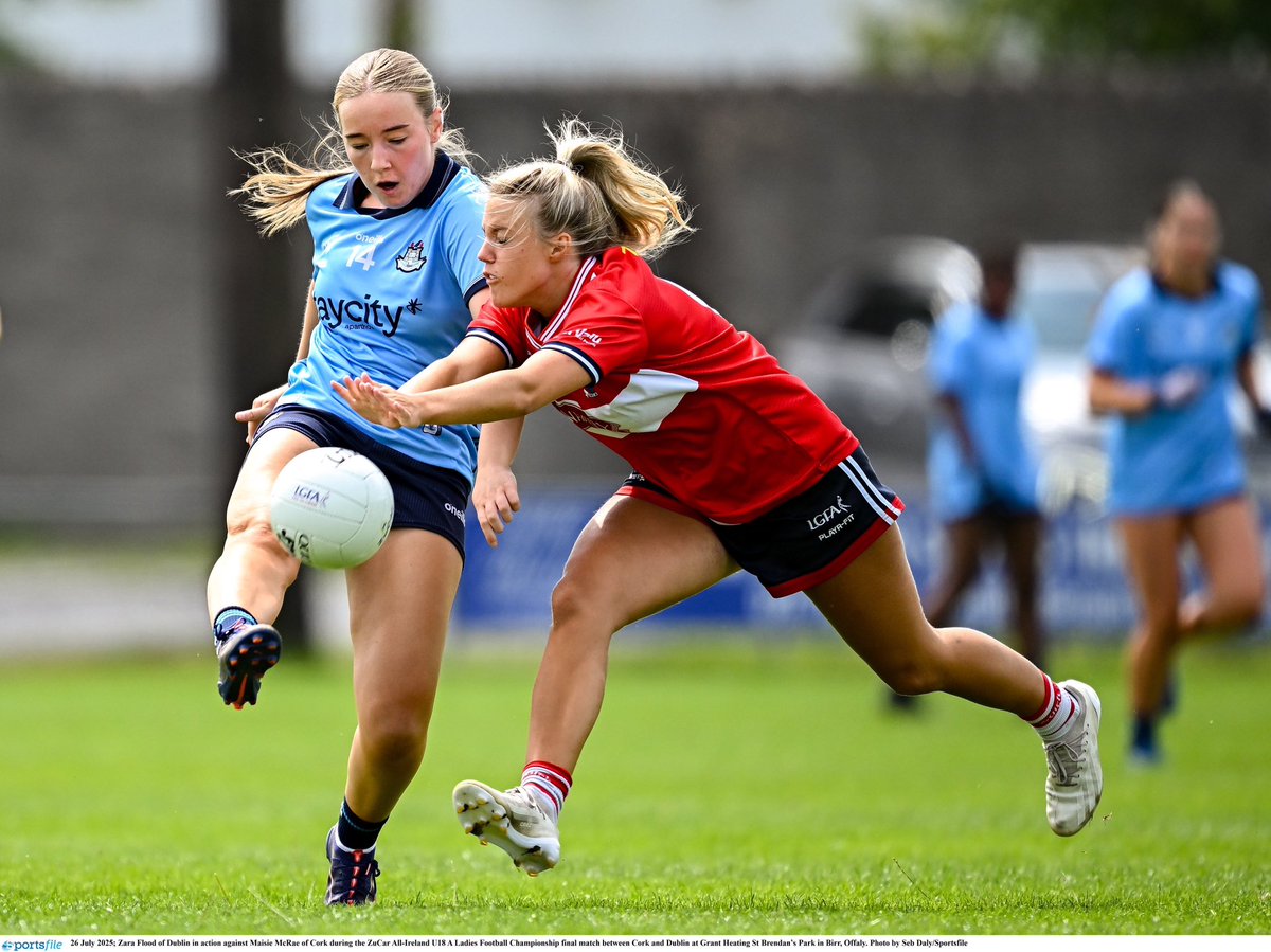 Ladies Football (@ladiesfootball) on Twitter photo *HALF TIME*
🏆ZuCar All Ireland U18 A Champ Final
<a href="/CorkLGFA/">Cork LGFA</a> 3-05
<a href="/dublinladiesg/">DublinLGFA</a> 0-02
A brilliant opening half for the Rebels but plenty more football to come!!
<a href="/MunsterLGFA/">Munster LGFA</a> <a href="/LeinsterLGFA/">Leinster LGFA</a>
📺 youtube.com/watch?v=Ta4dqF…
#zucaru18 *HALF TIME*
🏆ZuCar All Ireland U18 A Champ Final
<a href="/CorkLGFA/">Cork LGFA</a> 3-05
<a href="/dublinladiesg/">DublinLGFA</a> 0-02
A brilliant opening half for the Rebels but plenty more football to come!!
<a href="/MunsterLGFA/">Munster LGFA</a> <a href="/LeinsterLGFA/">Leinster LGFA</a>
📺 youtube.com/watch?v=Ta4dqF…
#zucaru18