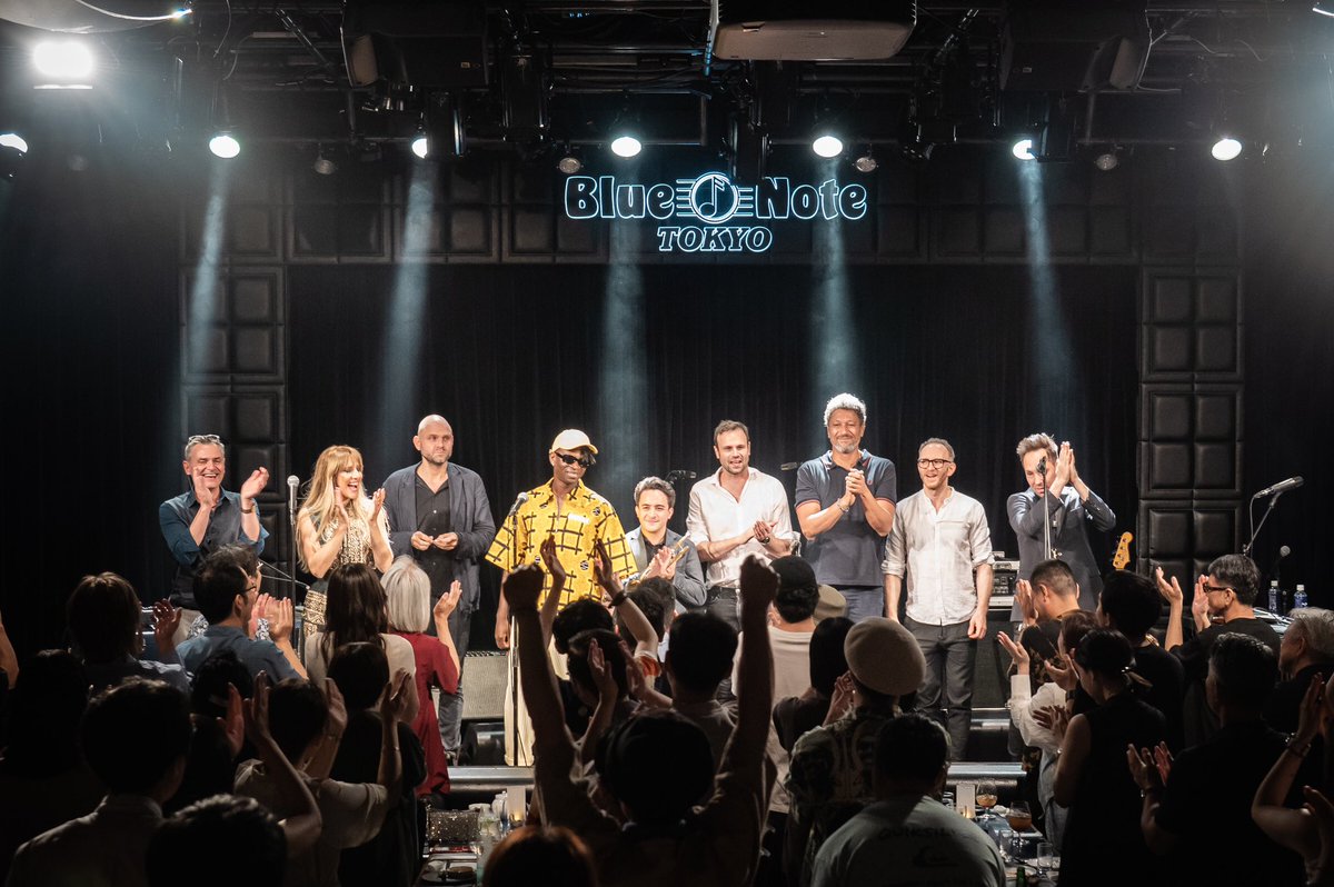 🇯🇵 Still buzzing from this unforgettable &amp; truly enriching trip: 4 fully sold-out shows at <a href="/BlueNoteTokyo/">ブルーノート東京</a> with the incredible <a href="/real_jazzanova/">JAZZANOVA</a> band. Hugs to Shuya Okino &amp; Maurice from <a href="/GiantStep/">Giant Step</a> , it was such a joy to meet you backstage again!!!. ❤️🙏