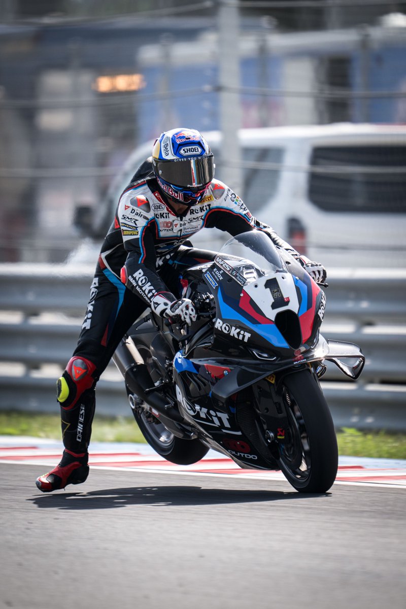 everythingmrace's tweet image. Toprak Razgatlıoğlu wins race 999 in #WorldSBK ahead of Nicolo Bulega then Alvaro Bautista!
📸 BMW