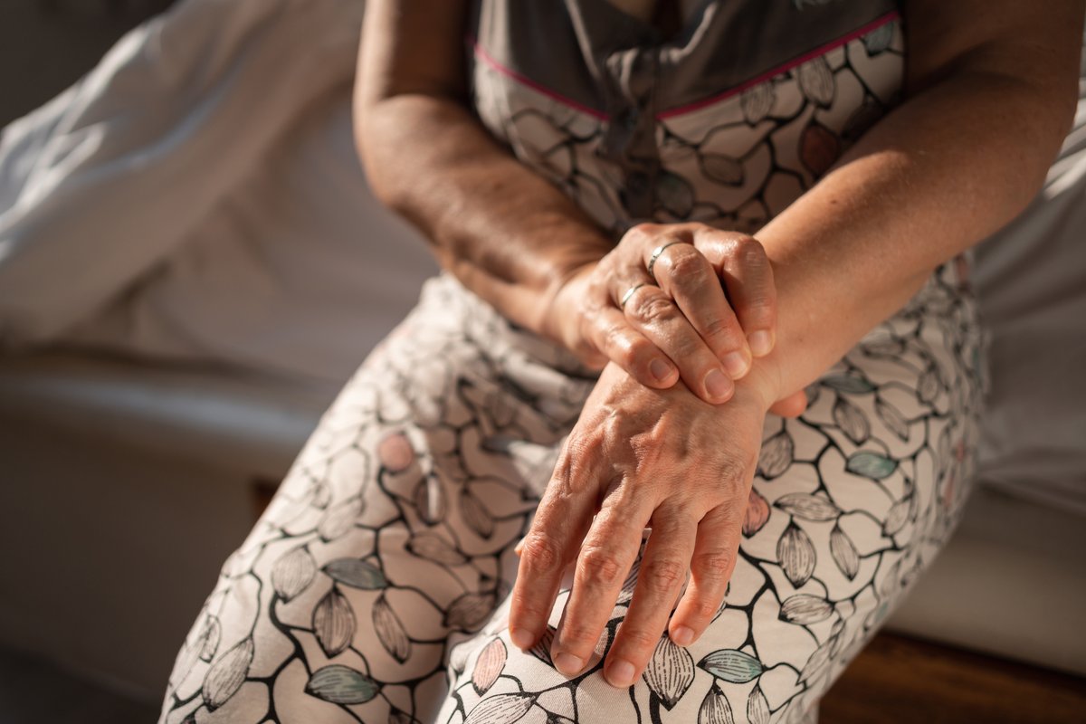 JWatch's tweet image. Rheumatoid arthritis is a known risk factor for carpal tunnel syndrome, but could carpal tunnel be an early manifestation of RA? jwat.ch/4lNb6pW