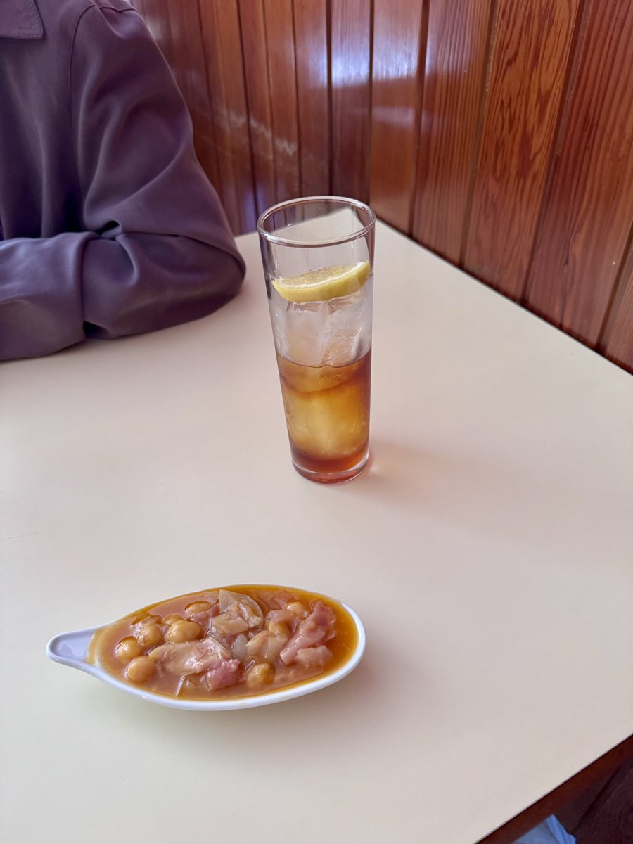 26 de Xullo.
Feira en Currelos!
Festa!