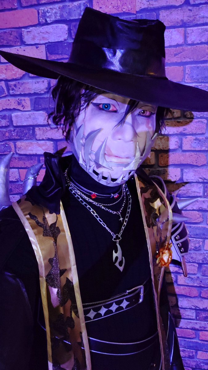 hide_OMEGA's tweet image. #第五人格DigDigSeven
隠者(金箔)初出しでした。

#コスプレ #OMEGAcos