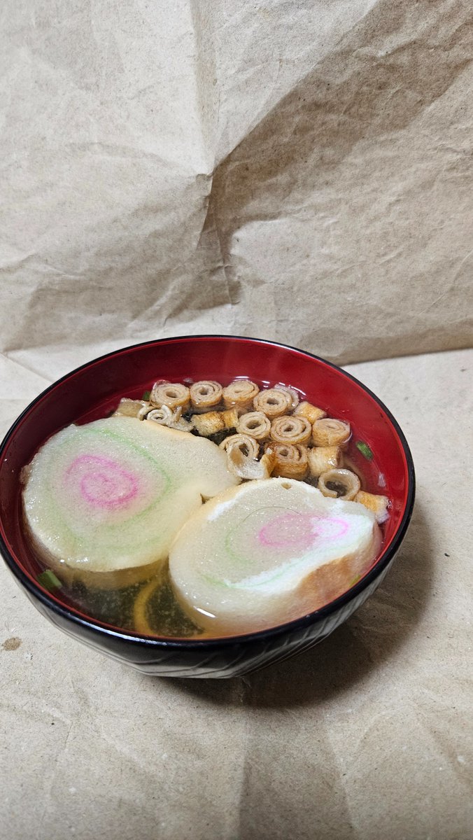 katchan0809's tweet image. 怪奇!!!😱
きょうふの味噌汁
（今月1回目）
