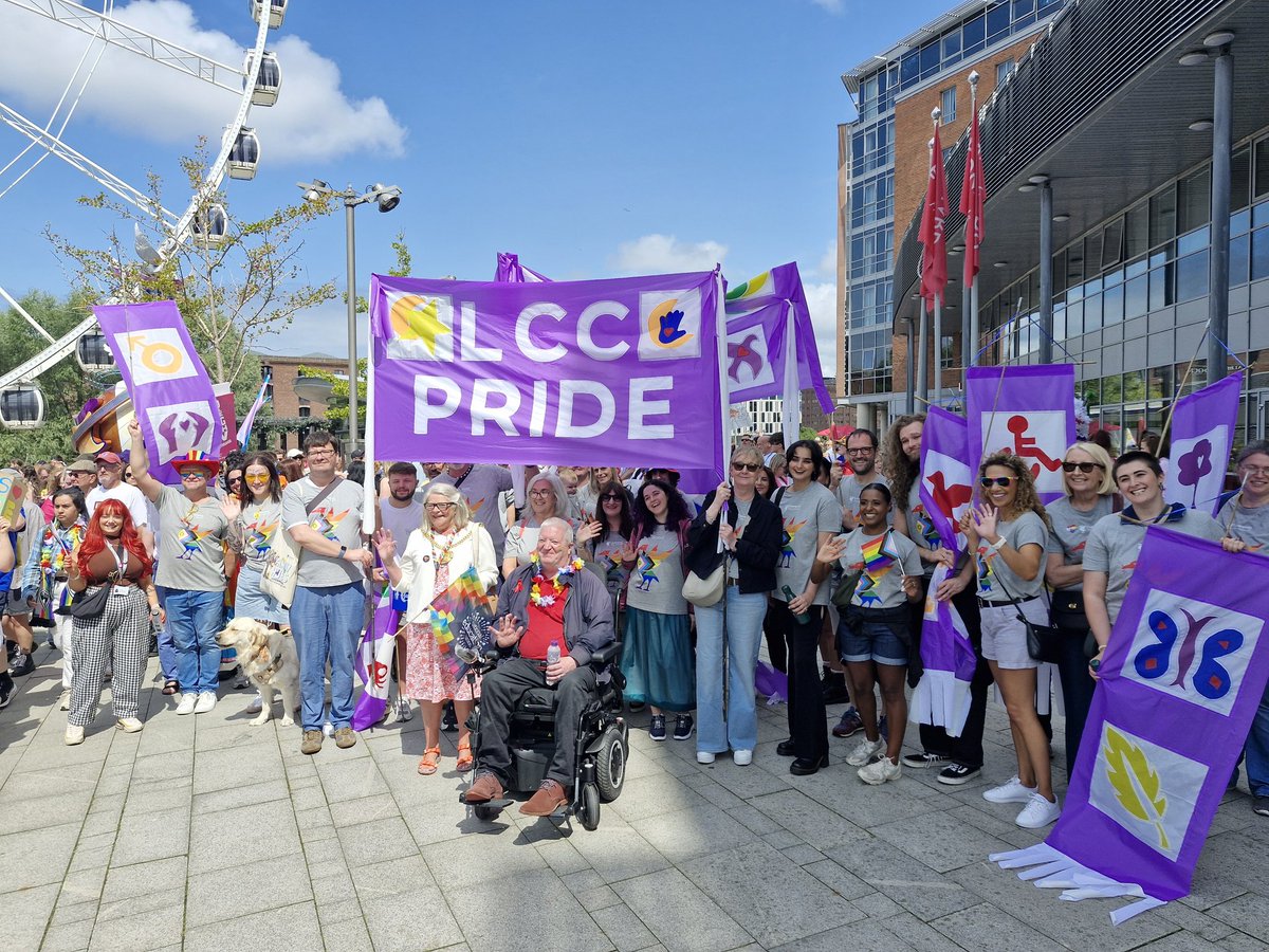 LiverpoolLabour's tweet image. 🏳️🌈 Brilliant day at #PrideinLiverpool !
Thank you to @SahirHouse for organising
Great turnout from @LiverpoolLabour @lpoolcouncil and @MetroMayorSteve 🌈