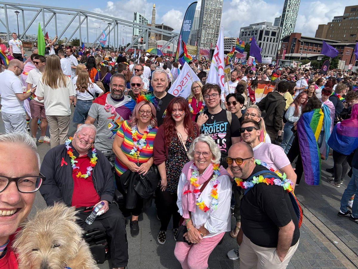 LiverpoolLabour's tweet image. 🏳️🌈 Brilliant day at #PrideinLiverpool !
Thank you to @SahirHouse for organising
Great turnout from @LiverpoolLabour @lpoolcouncil and @MetroMayorSteve 🌈