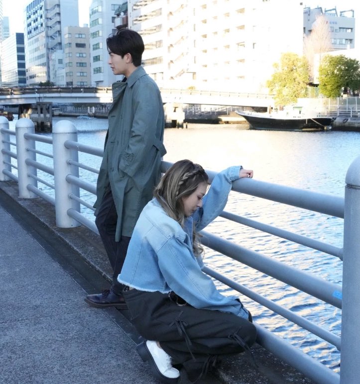 _Captain_Duck's tweet image. We might actually gonna see Rakia and Sachika argue? 🫥
It seems Rakia is cleaning breaking glass after Sachika left and Hanto followed her to have a talk