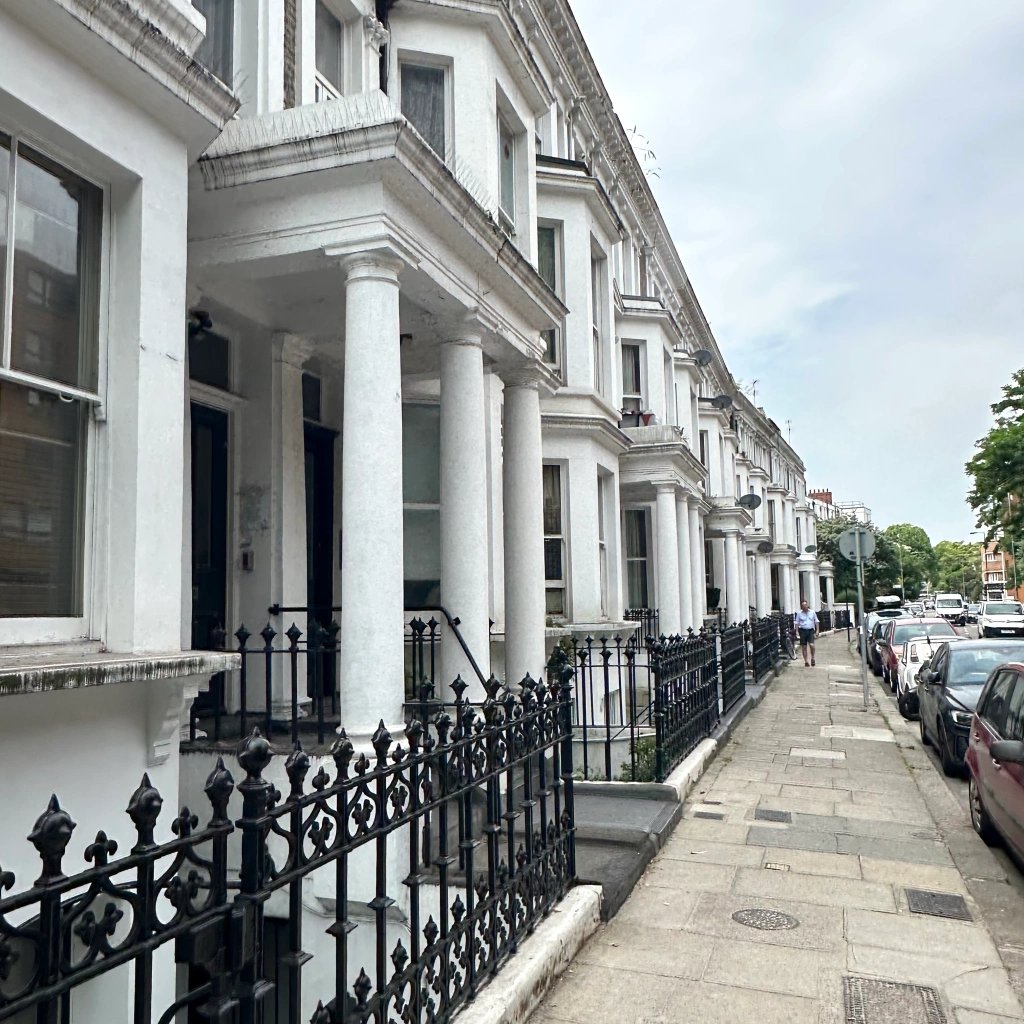 maxazinenl's tweet image. Londen: Edith Grove 102 en waarom de Rolling Stones er nog altijd wonen dlvr.it/TM7HCq