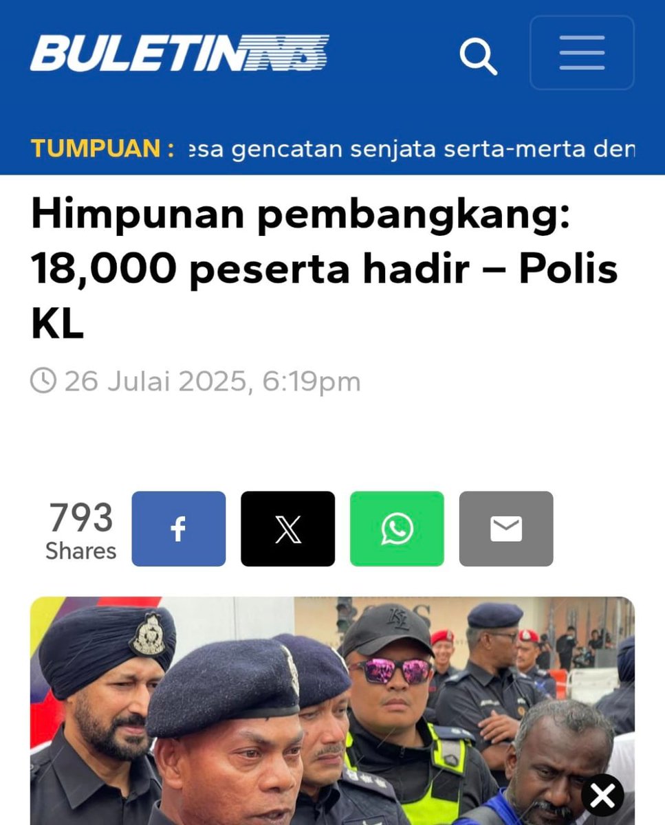 hirman74's tweet image. Yang berhimpun melayu nak turunkan pemimpin Melayu Islam tanpa ada apa² halatuju.
Oklah 18k yg datang, lebih kurang 8% angka pengundi Abang Mat Sabu 123,306 ribu di Kota Raja PRU15.
Macam ni bukan #KekalAnwar je, Abang Mat pun tak goyang 😄😄