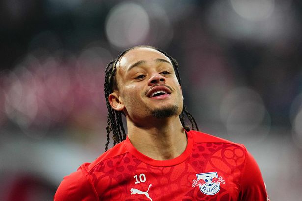 TheBlueDodger's tweet image. ๐จ There is still no official bid on the table from Chelsea for Xavi Simons. Leipzig continues to demand a total package of ยฃ60m (including add-ons).
(@philipphinze24) #CFC