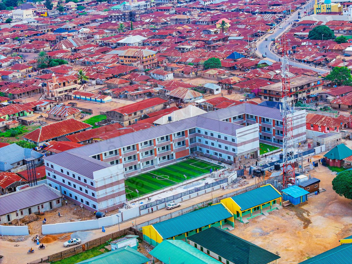 Adeta Primary School: Gov. AbdulRazaq’s Commitment to Education Infrastructure Takes Shape

Kwara State Governor, AbdulRahman AbdulRazaq, CON, is making significant strides in fulfilling his pledge to transform the state's education sector.
