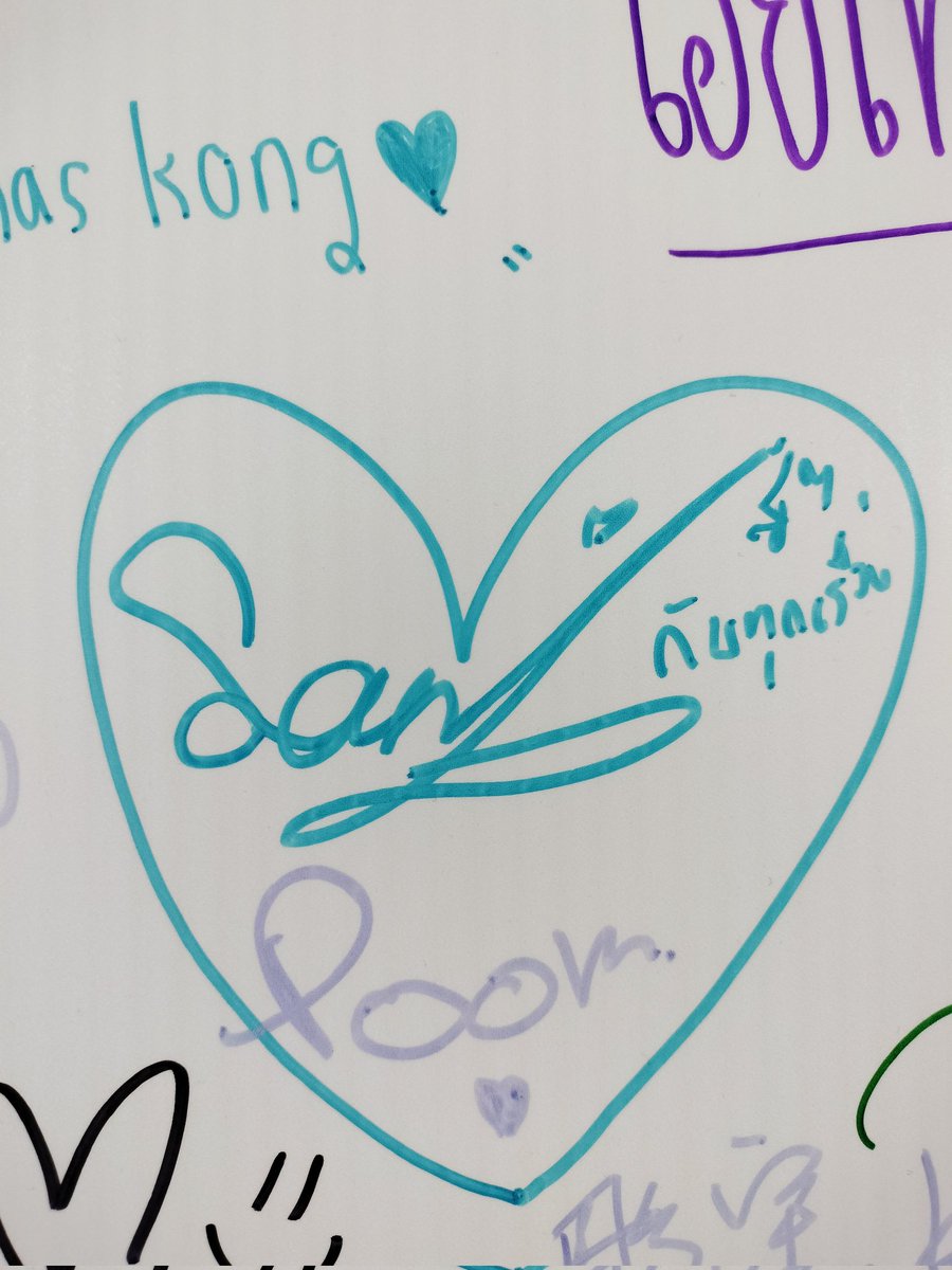 KhamYone10's tweet image. PoomSaint Forever 😁
#ppoomntp_
#Saint_sup
#PoomSaint