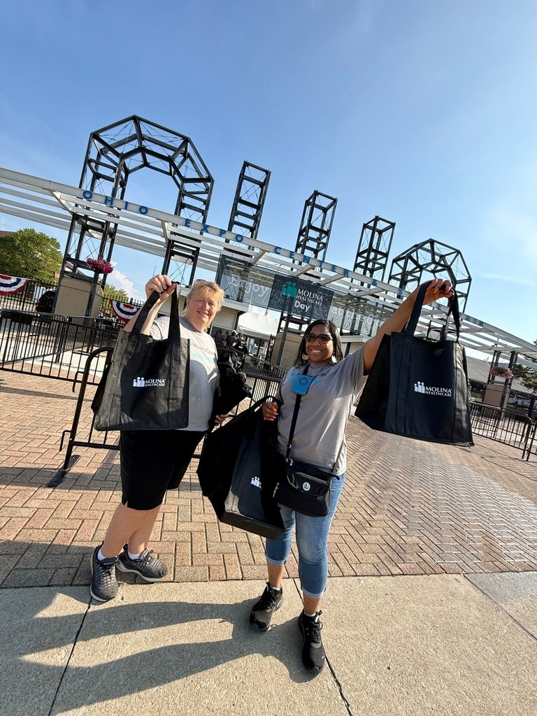 OhioStateFair's tweet image. It’s @MolinaHealth Day!
Visit the Cardinal or OHIO Gate for a free tote, prize wheel & heat-beating goodies!
Since 2005, Molina offers low to no-cost coverage—including Medicaid & Medicare—with experts ready to answer your questions!
#OhioStateFair #OhioTheHeartOfItAll