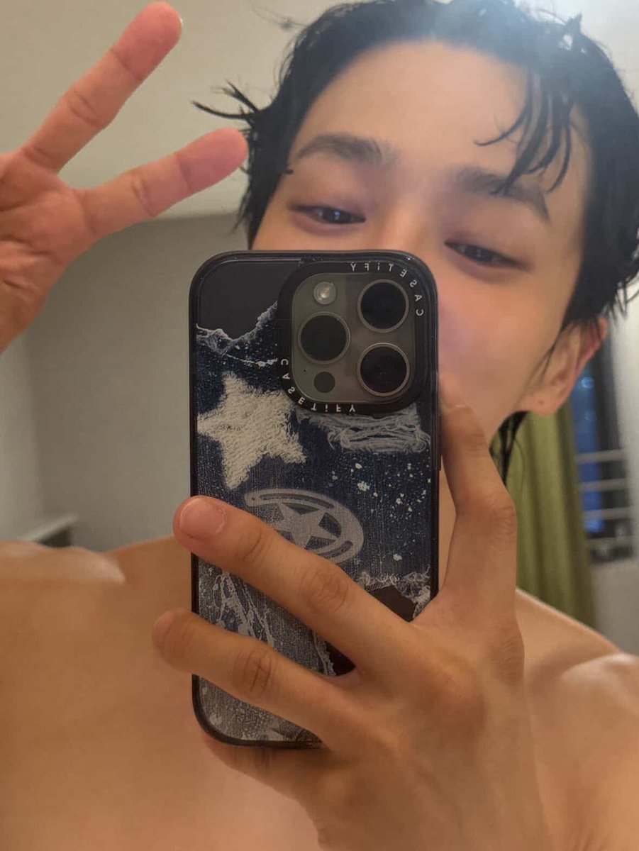 1990033O's tweet image. 