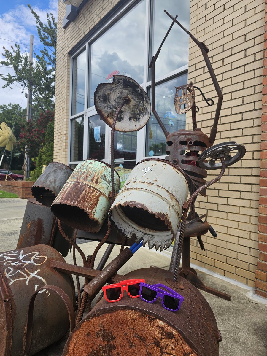 alexcrudie's tweet image. The #RockitGamingGlasses were inspired by last weekend. They're thinking of starting their own band. Which one will claim the drums?