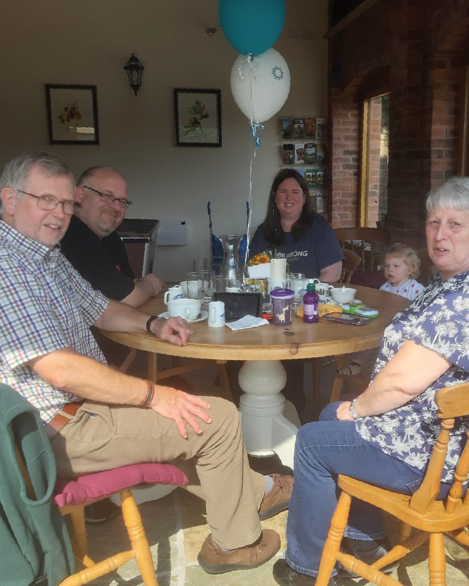 Living with rheumatoid or inflammatory arthritis? You're not alone. NRAS offers free local support groups across the UK—perfect for sharing experiences, hearing from guest speakers, and meeting others who get it. Run entirely by volunteers!
 
📍 In-Person Support Group Events
9