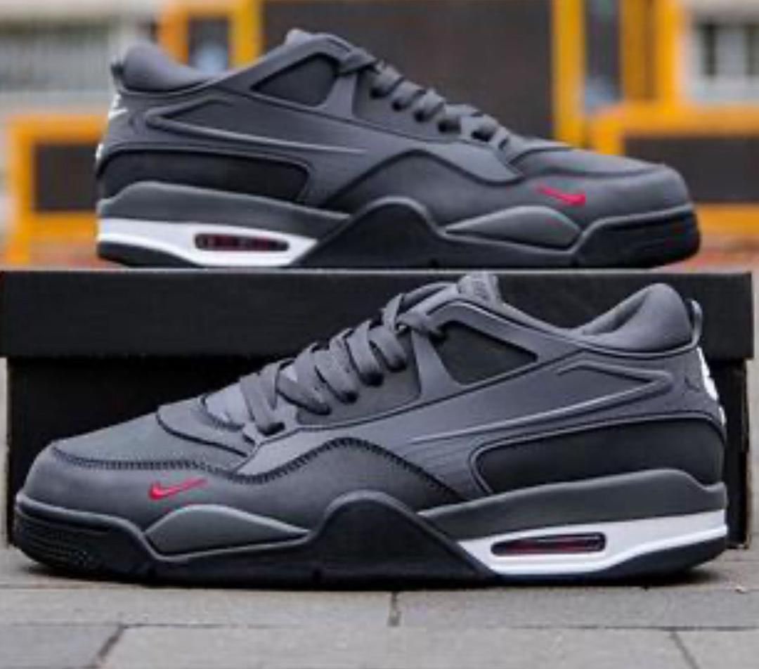 suma_clever's tweet image. SIZE.   41    42     43.     44

price      85000