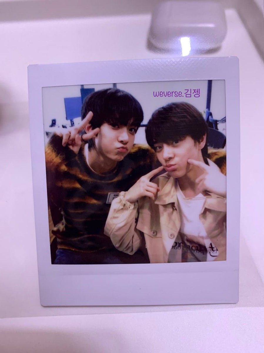 HSNGLOUVRE's tweet image. 