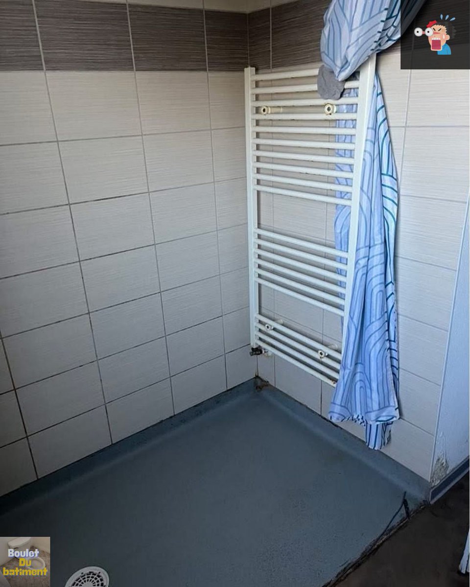 bouletbatiment's tweet image. Le radiateur dans la douche il est bon l’artisan 👏👏