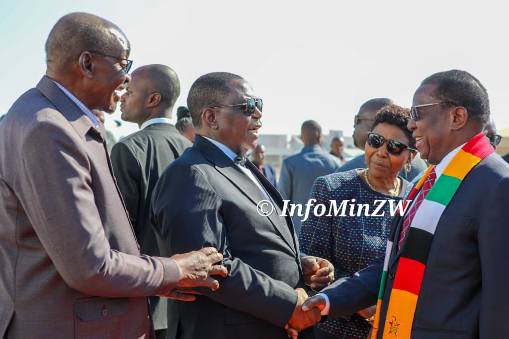 HonJMuswereJnr's tweet image. H.E President Emmerson D Mnangagwa has left for South Africa to attend the 2025 Liberation Movements Summit. The Summit is being held under the theme “Defending the Liberation Gains, Advancing Integrated Socio-Economic Development, Strengthening Solidarity for a Better Africa.”