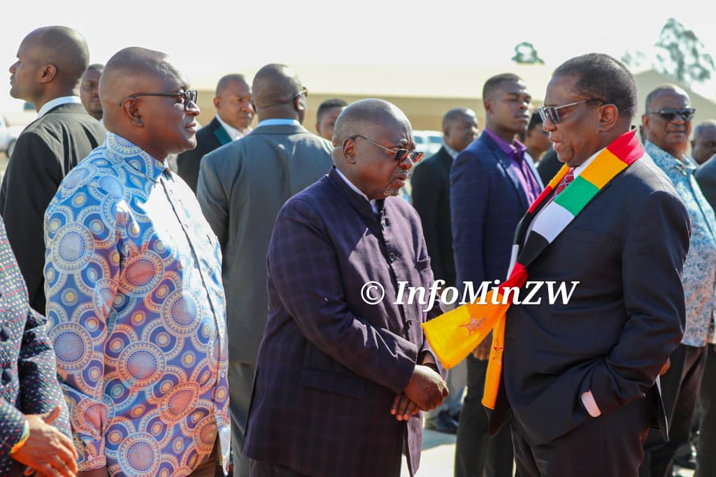 HonJMuswereJnr's tweet image. H.E President Emmerson D Mnangagwa has left for South Africa to attend the 2025 Liberation Movements Summit. The Summit is being held under the theme “Defending the Liberation Gains, Advancing Integrated Socio-Economic Development, Strengthening Solidarity for a Better Africa.”