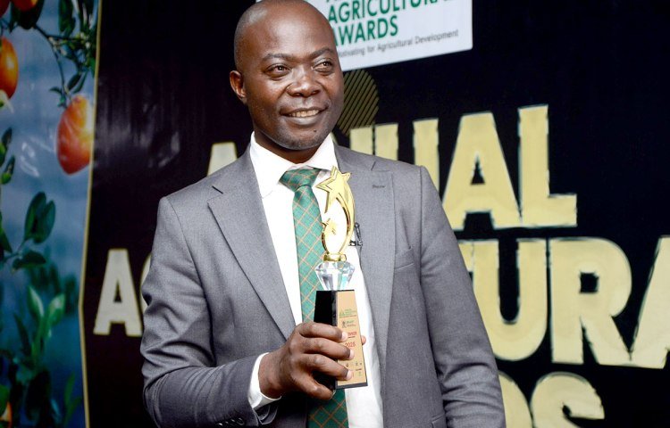 felix_oketcho's tweet image. &quot;This award is a testament to the collective efforts of CEFROHT and our partners in advocating for a just and sustainable food system,” Dr. Kabanda David (PhD), Executive Director of CEFROHT said.
#CEFROHT