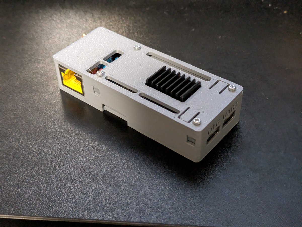 kenichih's tweet image. 需要あるかどうかわからないけどLLM630 compute kitのケース
thingiverse.com/thing:7101440
makerworld.com/en/models/1641…
#M5StackLLM #ModuleLLM #LLM630computekit