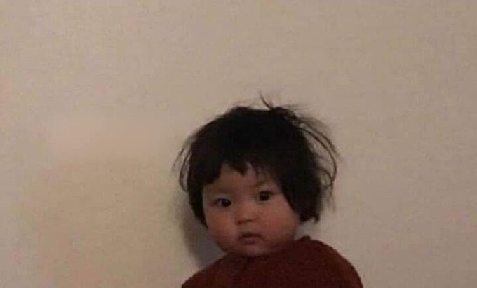 slimmwrites's tweet image. Since y’all want to overreact lemme update the photo😔
My life has flashed before my eyes