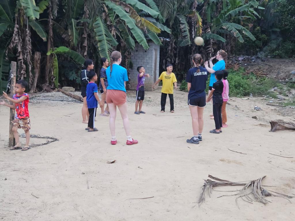 DGS Visits tweet media