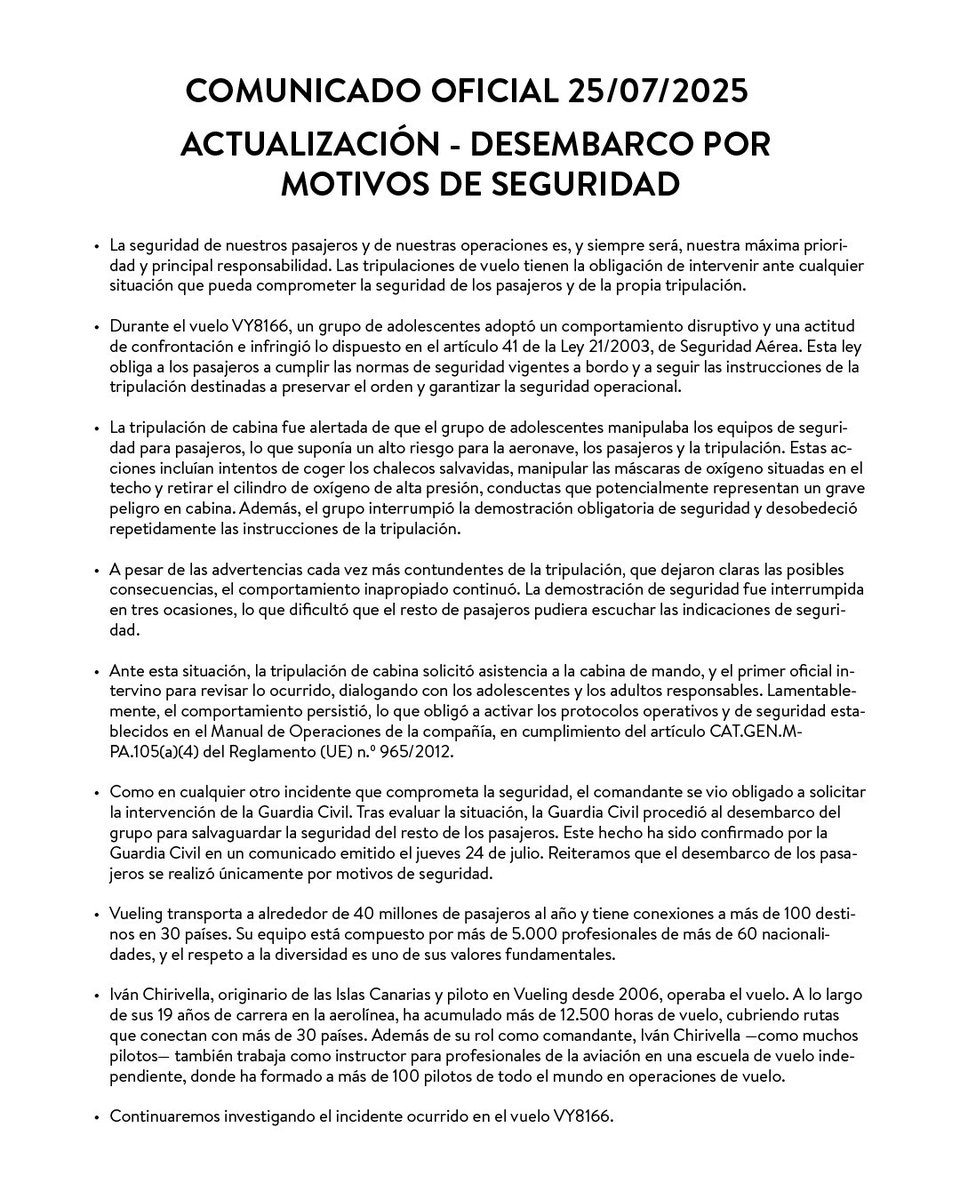 ArchilesJosep's tweet image. Els gamberros sionistes es creuen que per ser jueus (una raça superior, el poble elegit per Déu) poden fer el que vullguen dins d'un avió.
I si NO se'ls hi permet fer el gamberro, titllen d'antisemites a tothom.
Quina lacra, quina xusma, quins indesitjables !!!