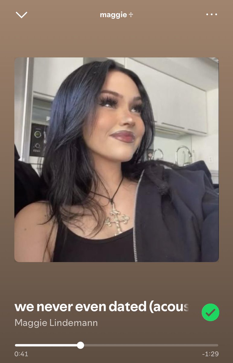 hearmxout's tweet image. need maggie to do more of these with her songs i love acoustic live versions so much