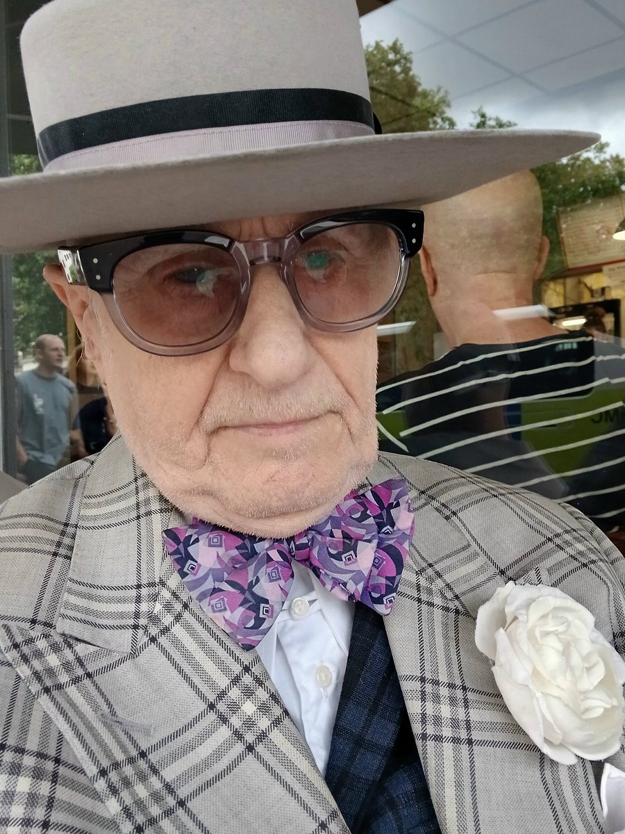 SohoGeorge's tweet image. 😋