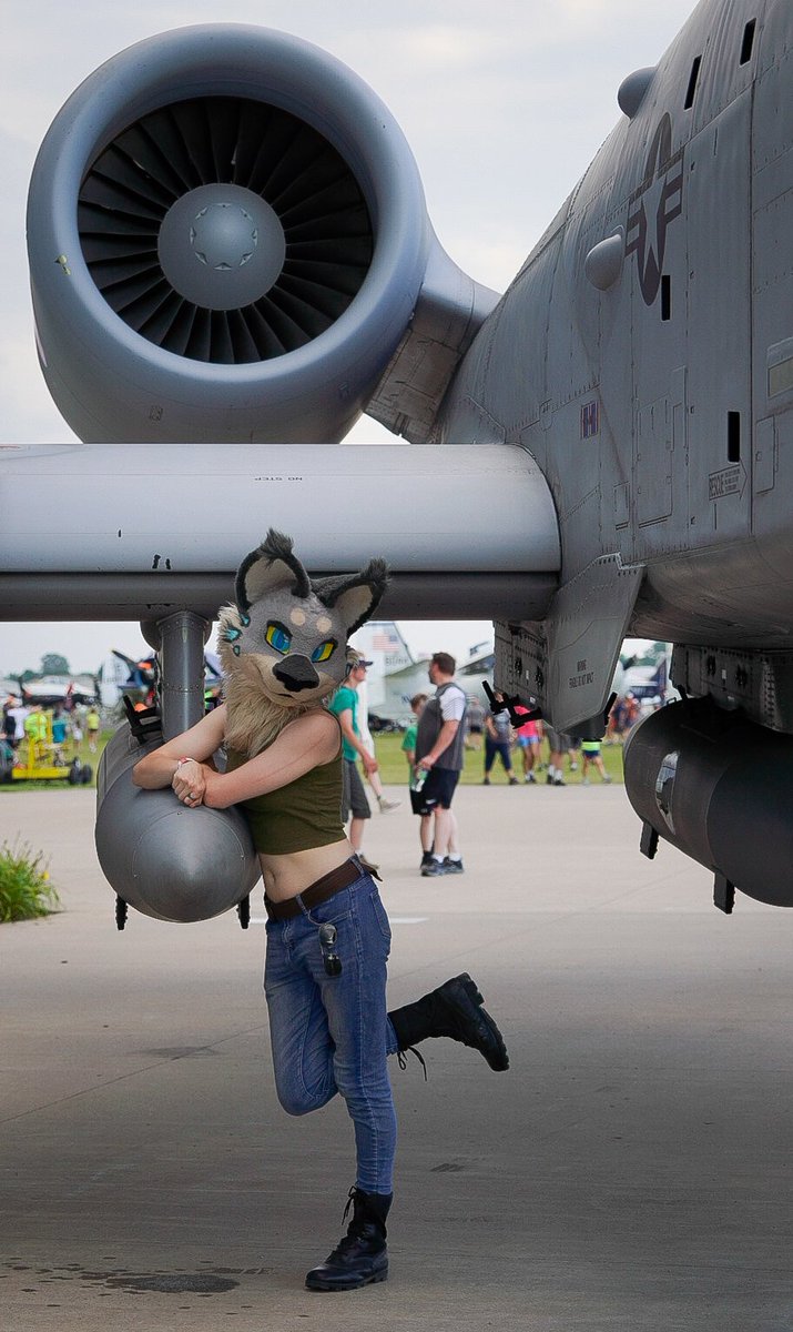 ChewiesCuz ๐๐ณ๏ธโโง๏ธ๐ฅ โก๏ธ F2 (@chewiescuz) on Twitter photo Can ya tell I really love the gun with a plane built around it? ^^
๐ธ <a href="/FlowTheWolf_/">Flow the Wolf ๐ MP โฑ๏ธ, FM</a> Can ya tell I really love the gun with a plane built around it? ^^
๐ธ <a href="/FlowTheWolf_/">Flow the Wolf ๐ MP โฑ๏ธ, FM</a>