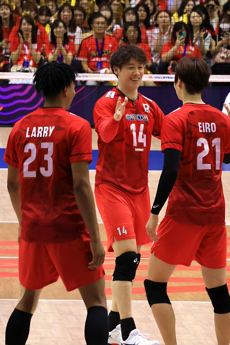 Mackey66498286's tweet image. VNL2025 千葉ポートアリーナ
2025.7.16 🇩🇪vs🇯🇵
石川祐希　永露元稀　
エバダデンラリー