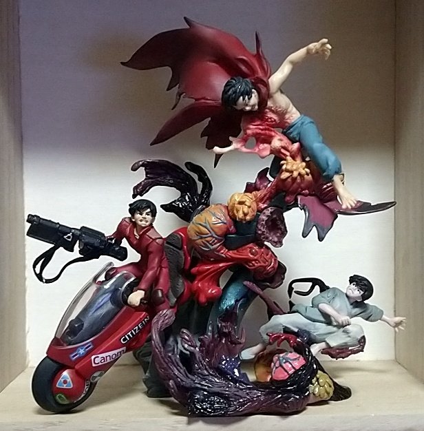 ch1ppei's tweet image. ヤマシロヤでAKIRAのminiQが再販されたということで買ってきた
狙いの3つが引けた⋯
神引きだああぁぁーっ!
この3つは組み合わせられるから絶対に欲しかった
しかし金田のバイクはいつまで経ってもカッケーし憧れだわ
バイクにまたがった鉄雄もあるから余裕で追加だな
#akira
#ヤマシロヤ
#海洋堂