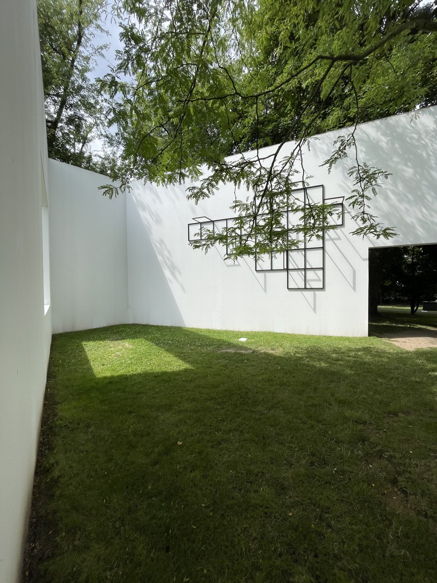 Silabrei's tweet image. Skulpturenpark Köln 2